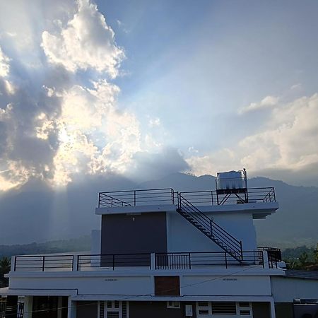 Bro Code Marayoor Villa Maraiyur Exterior photo