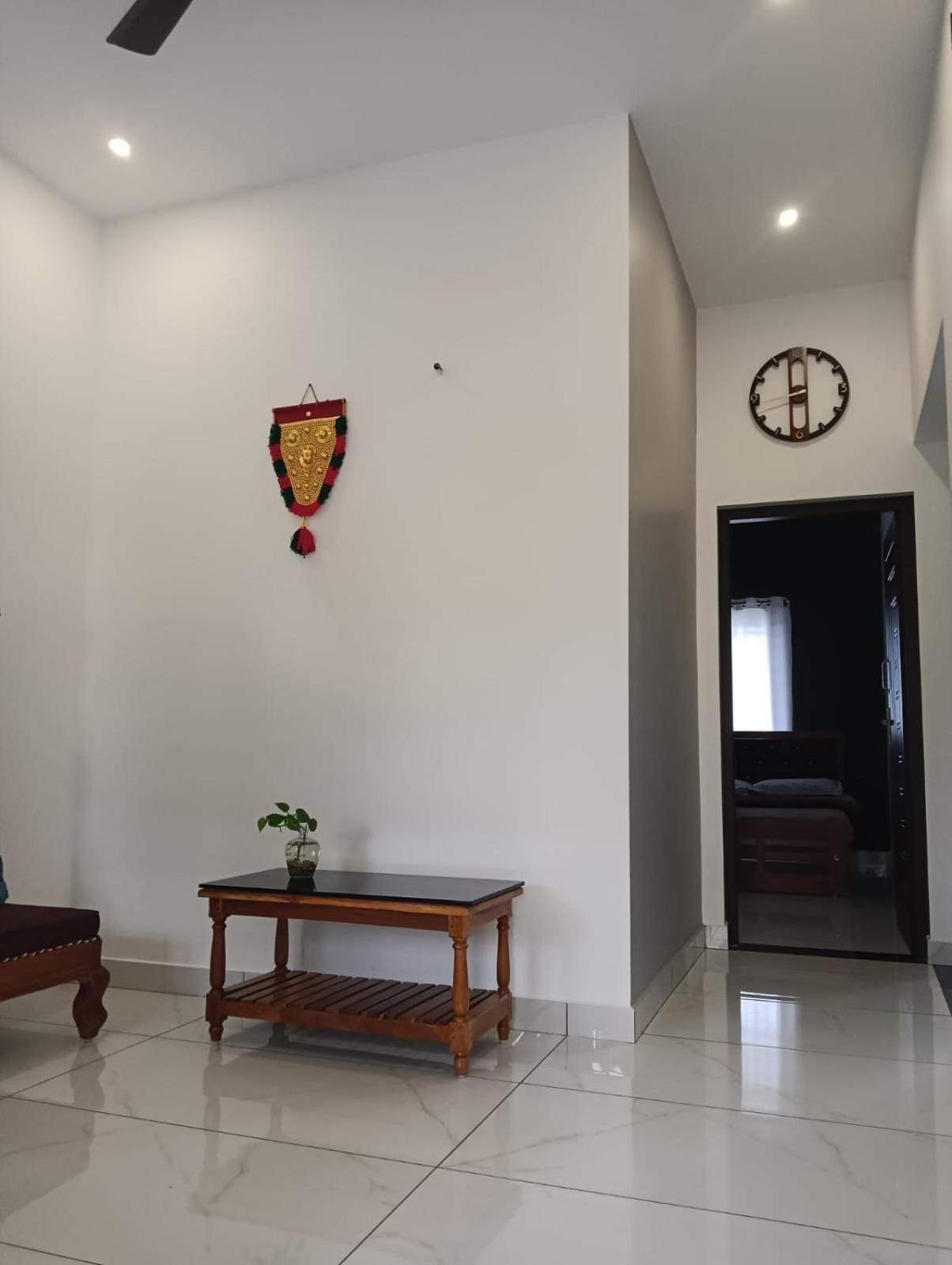 Bro Code Marayoor Villa Maraiyur Exterior photo